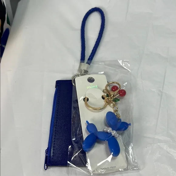 Id Card Holder Wristlet With Balloon Dog Charm Purse - Picture 1 of 6